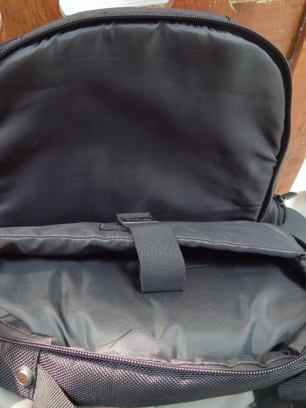 Targus Laptop Backpack Black Commuter College School Travel 17x13x6